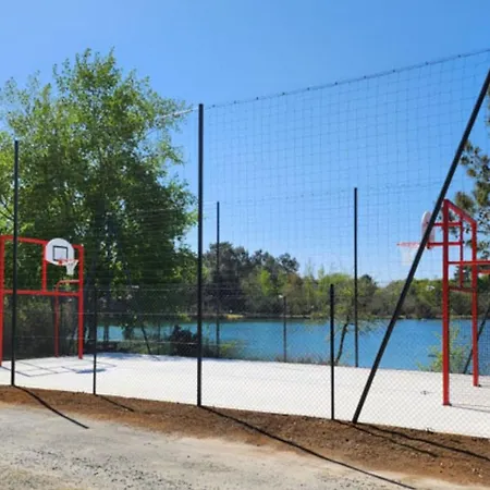 Mobil Pour 6 Personnes Avec Terrasse - Api-1-52-390