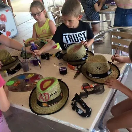 Mobil Pour 6 Personnes Avec Terrasse - Api-1-52-390