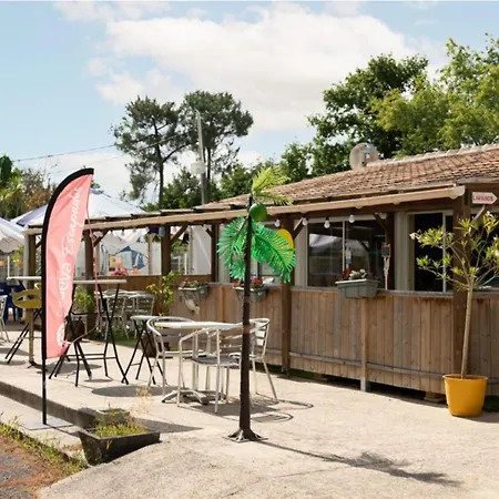 Mobil Pour 6 Personnes Avec Terrasse - Api-1-52-390 キャンプ場 *