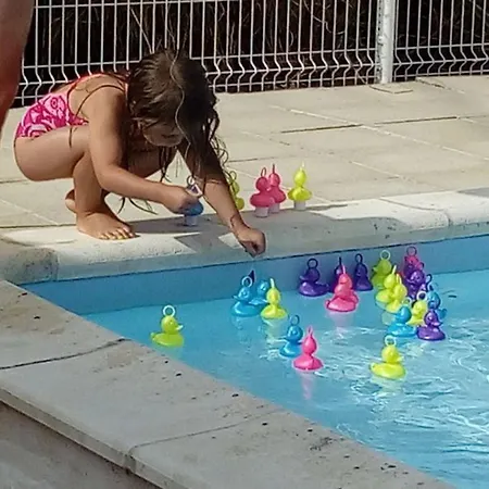 Mobil Pour 6 Personnes Avec Terrasse - Api-1-52-390 キャンプ場 Saint-Sornin