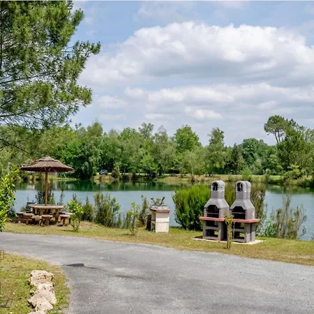 Mobil Pour 6 Personnes Avec Terrasse - Api-1-52-390 *