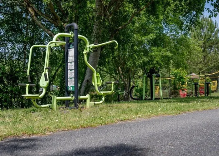 Mobil Pour 6 Personnes Avec Terrasse - Api-1-52-390 Camping *